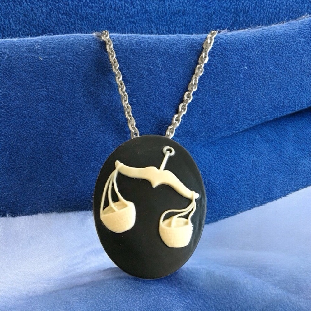 🆕 3D Libra Pendant Necklace Wood/Stainless Steel